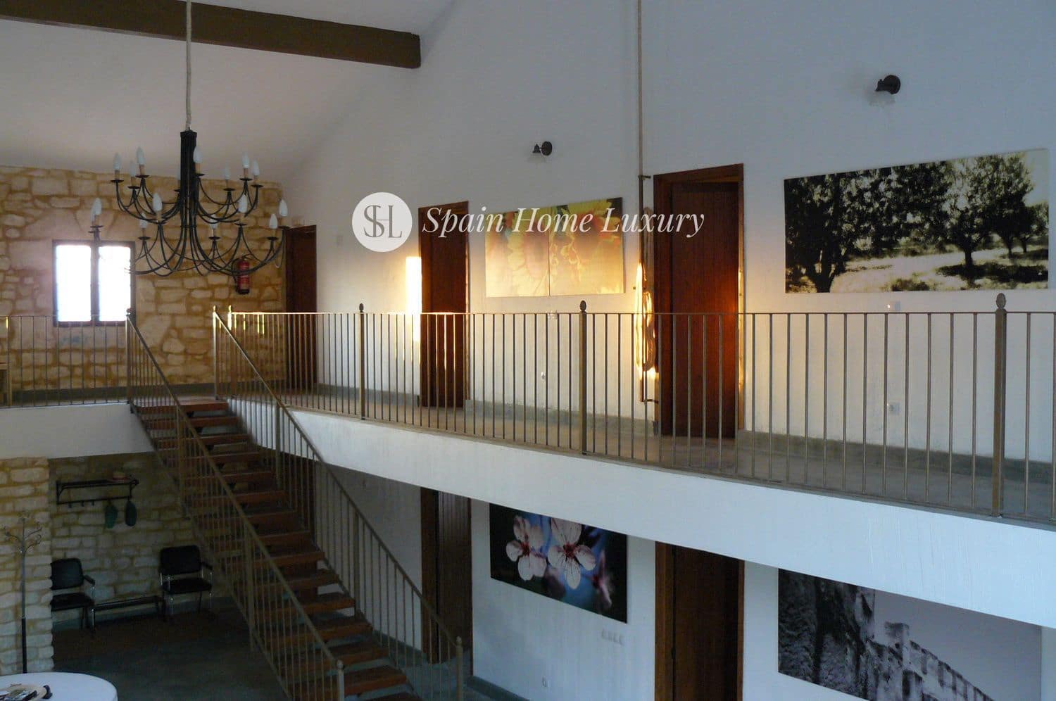 8 bedroom Villa for sale in Biar with pool - € 1,000,000 (Ref: 9408225)