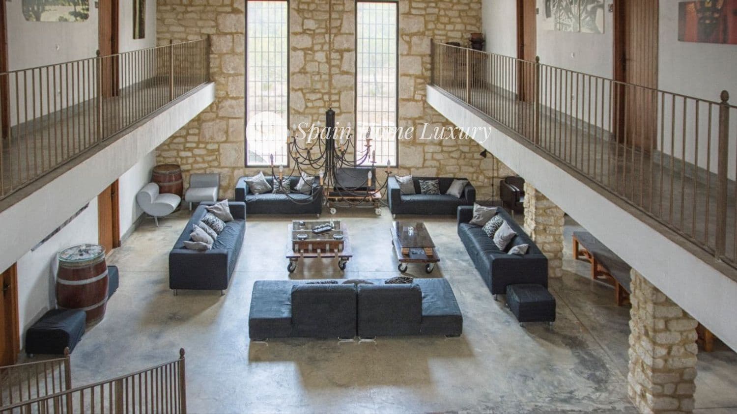 8 bedroom Villa for sale in Biar with pool - € 1,000,000 (Ref: 9408225)