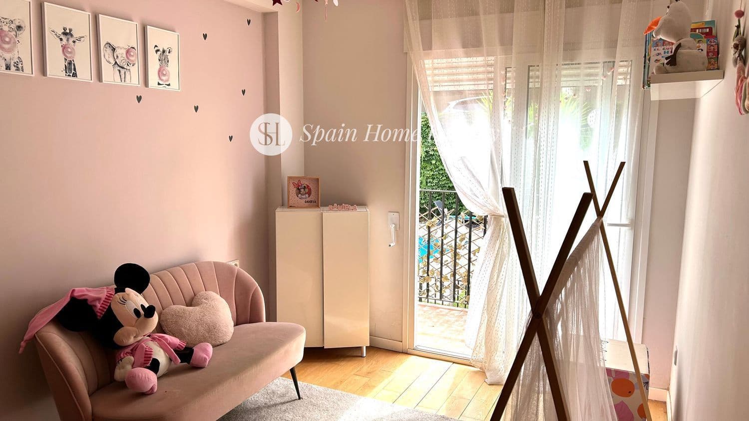 4 makuuhuone Omakotitalo myytävänä paikassa Chiva mukana uima-altaan 
autotalli - 279 900 € (Ref: 9409074)