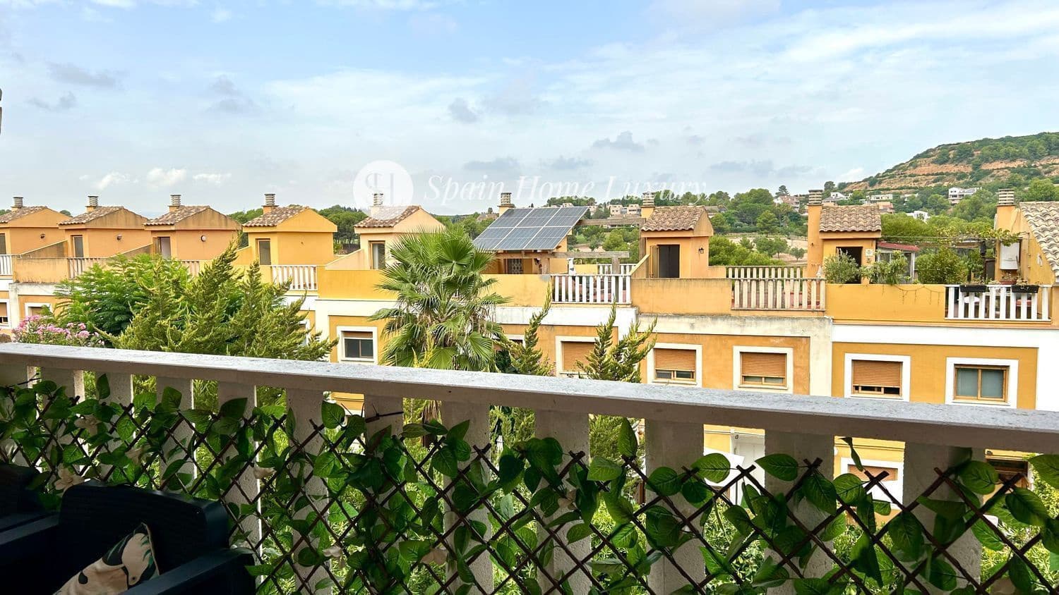 4 makuuhuone Omakotitalo myytävänä paikassa Chiva mukana uima-altaan 
autotalli - 279 900 € (Ref: 9409074)