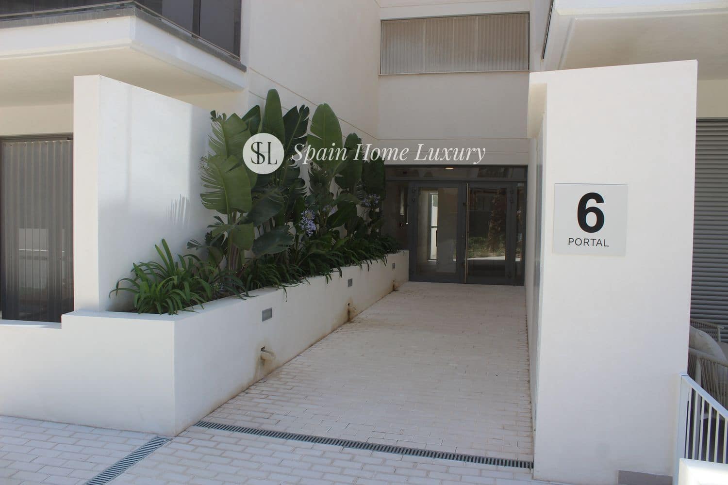 2 soveværelse Lejlighed til salg i Denia med swimmingpool garage - € 377.000 (Ref: 9410234)