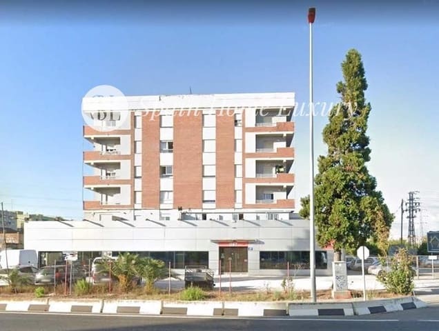 Restaurant/Bar til salg i La torre, Valencia by - € 3.900.000 (Ref: 9410843)