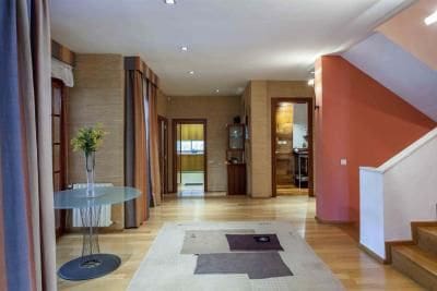 5 bedroom Villa for sale in Chiva - € 1,390,000 (Ref: 9410844)