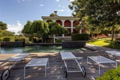 5 bedroom Villa for sale in Chiva - € 1,390,000 (Ref: 9410844)