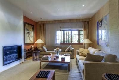 5 bedroom Villa for sale in Chiva - € 1,390,000 (Ref: 9410844)