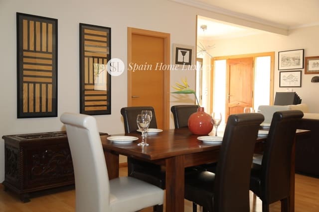 5 soveværelse Villa til salg i El Montgó, Dénia med swimmingpool - € 580.000 (Ref: 9410847)