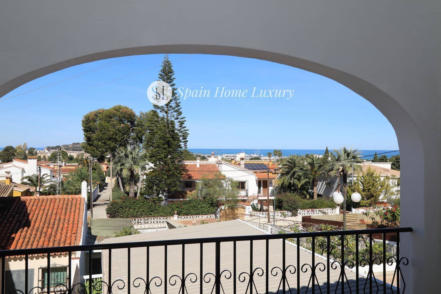 5 soveværelse Villa til salg i Denia med swimmingpool - € 580.000 (Ref: 9410847)