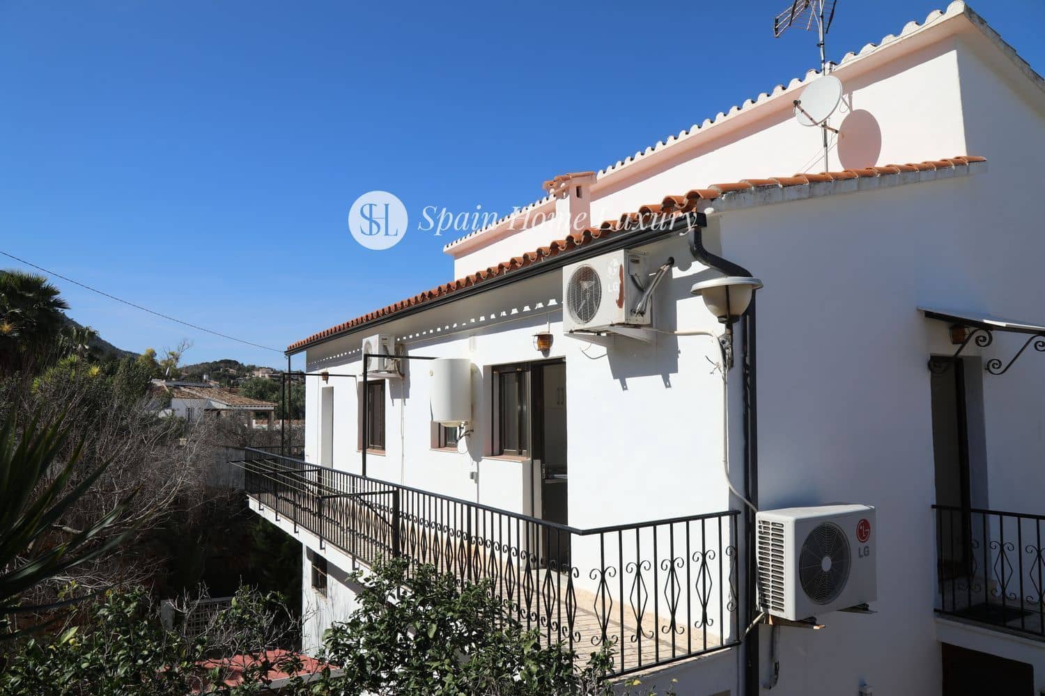 5 soveværelse Villa til salg i Denia med swimmingpool - € 580.000 (Ref: 9410847)