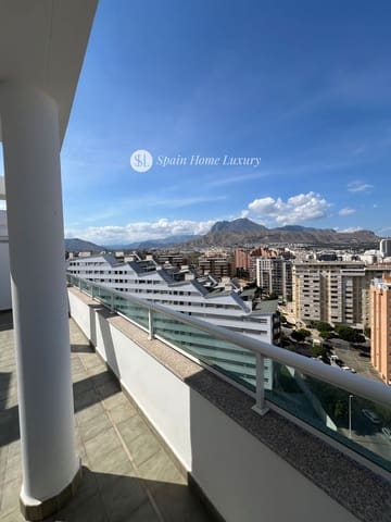 3 makuuhuone Kattohuoneisto myytävänä paikassa La Cala de Villajoyosa, La Villajoyosa / Vila Joiosa mukana uima-altaan 
autotalli - 450 000 € (Ref: 9411344)