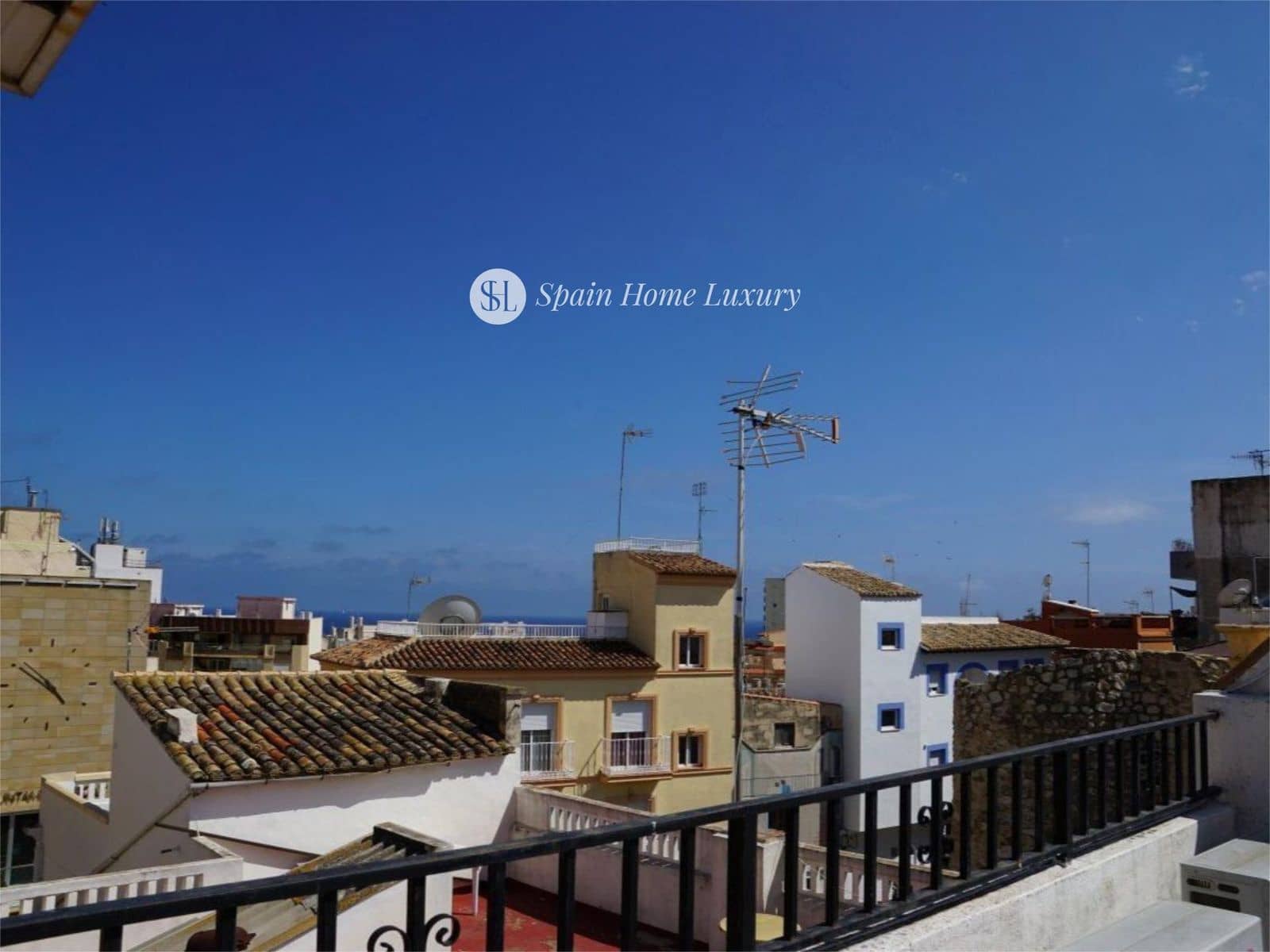 7 slaapkamer Huis te koop in Calpe / Calp - € 495.000 (Ref: 9418983)