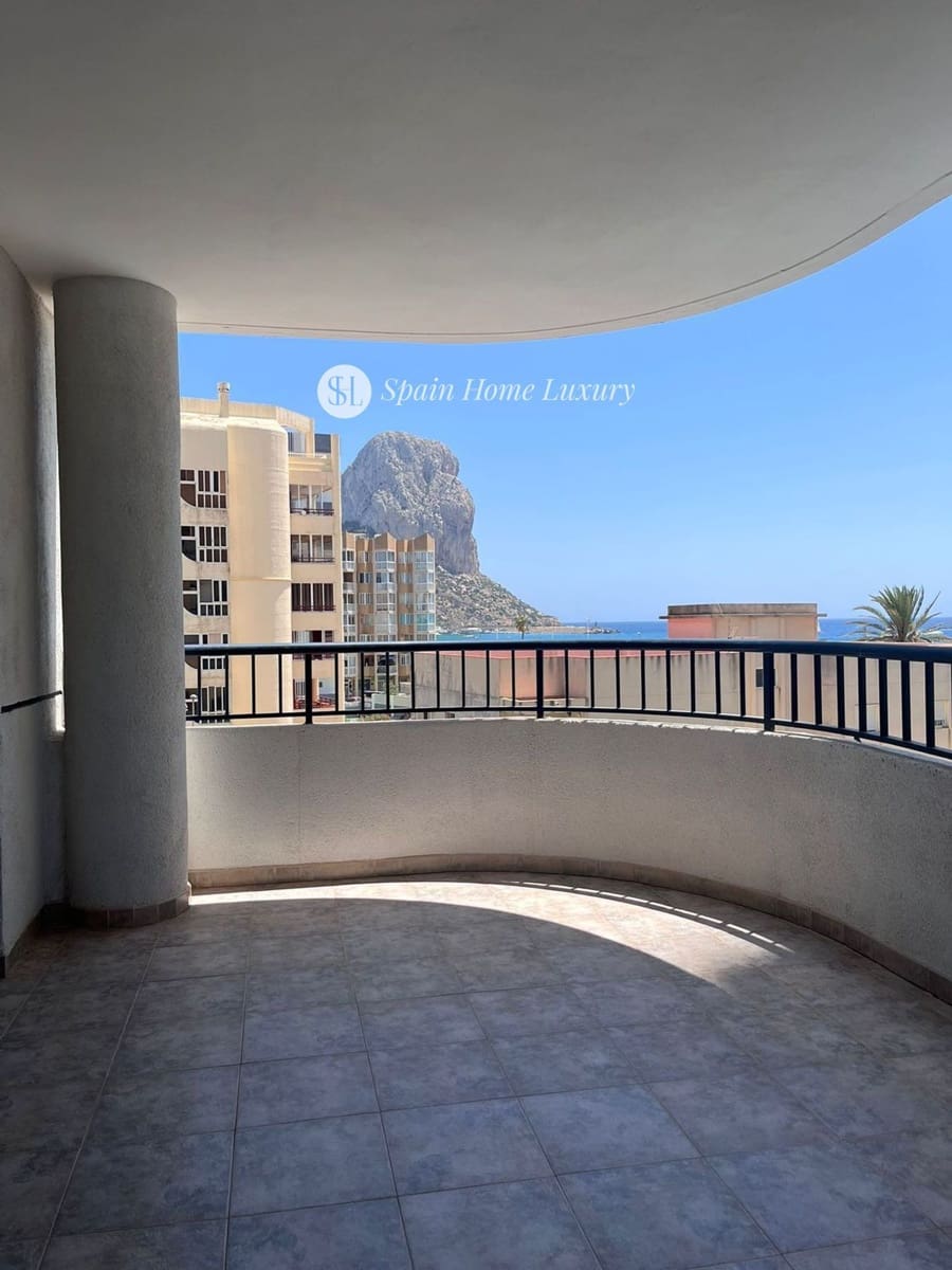 3 bedroom Flat for sale in Calpe / Calp with pool garage - € 520,000 (Ref: 9418984)