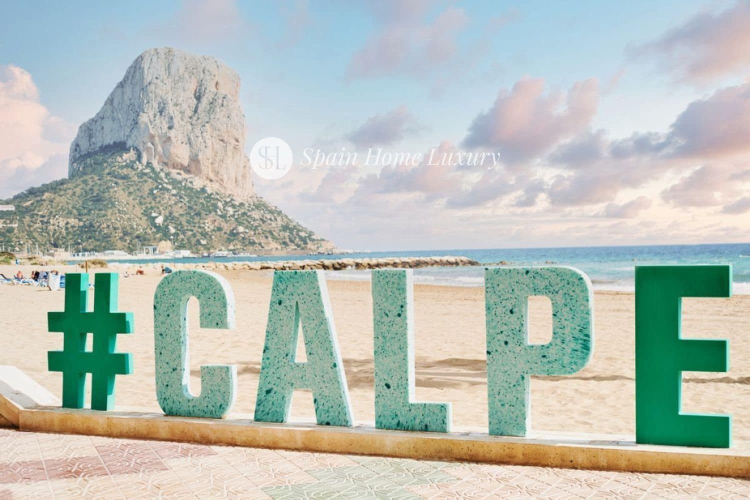 3 bedroom Flat for sale in Calpe / Calp with pool garage - € 520,000 (Ref: 9418984)
