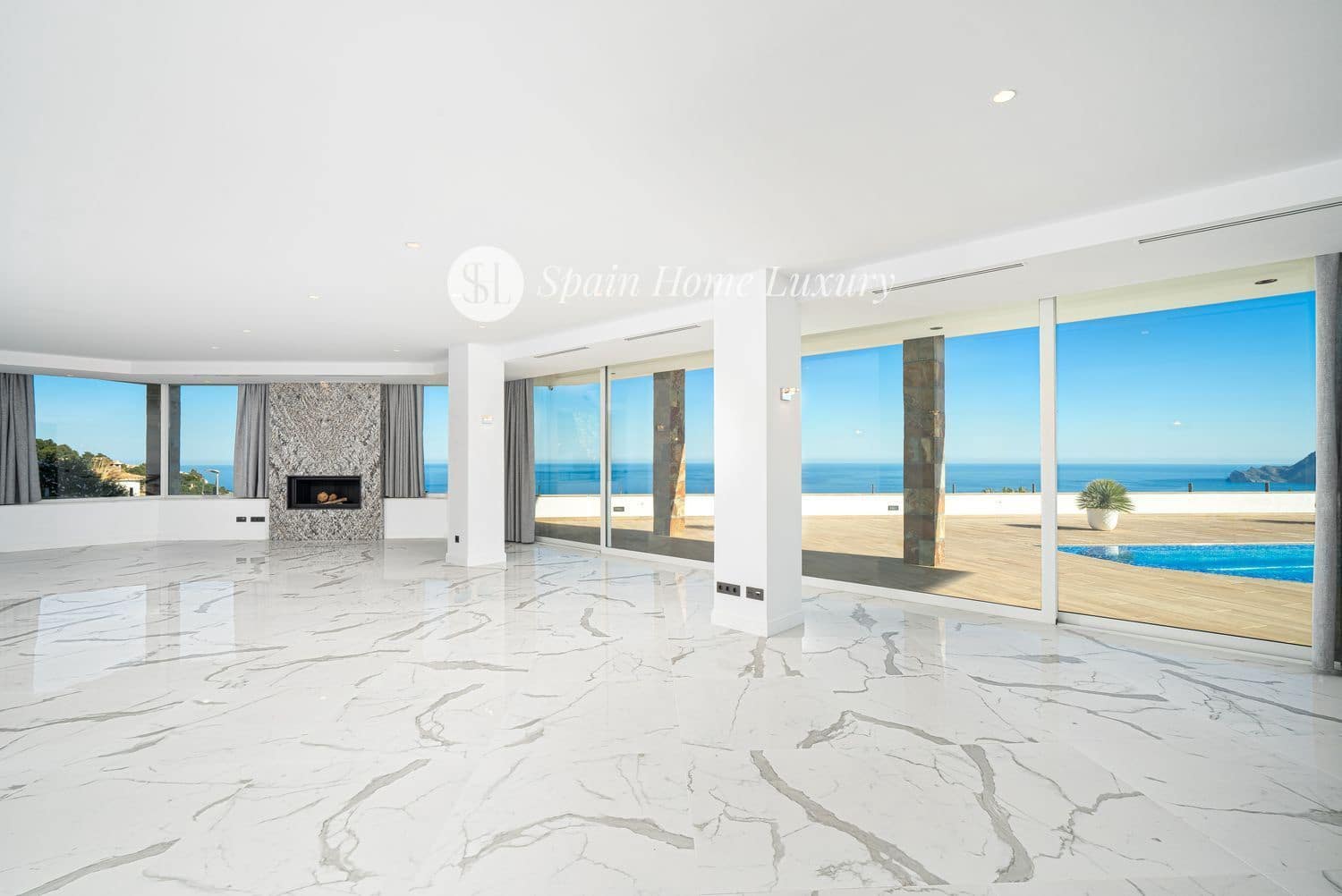 7 bedroom Villa for sale in Altea with pool garage - € 4,750,000 (Ref: 9432444)