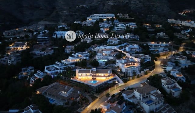 7 chambre Villa/Maison à vendre à Altea avec piscine garage - 4 750 000 € (Ref: 9432444)