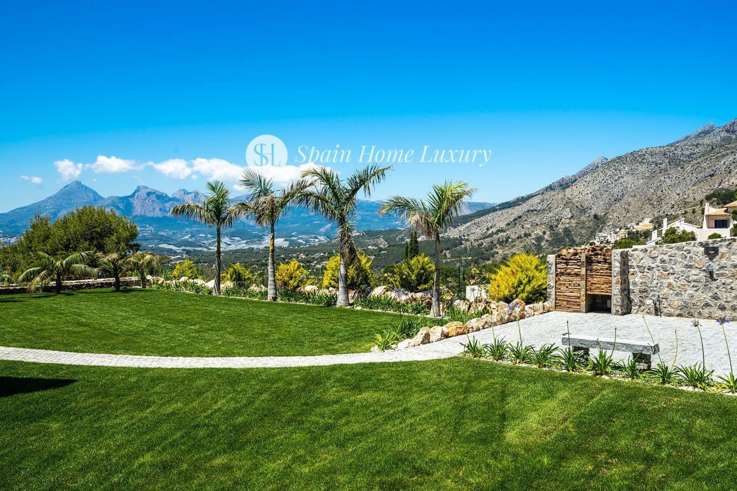 7 bedroom Villa for sale in Altea with pool garage - € 4,750,000 (Ref: 9432444)