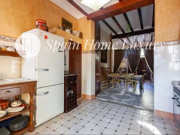 4 bedroom Villa for sale in Alzira with pool - € 490,000 (Ref: 9432731)