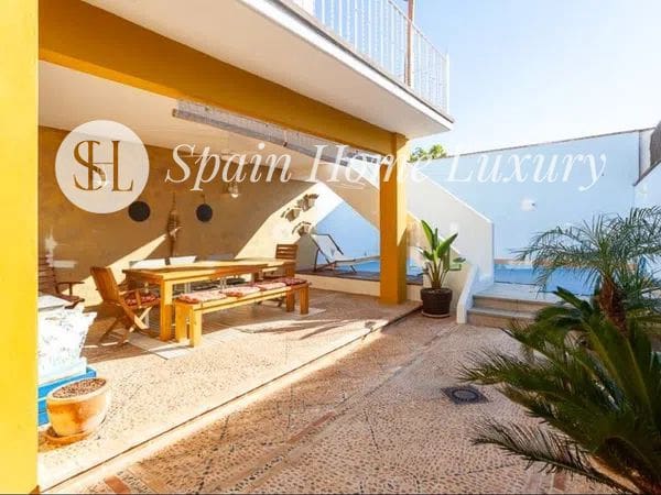 4 soverom Villa til salgs i Alzira med svømmebasseng - € 490 000 (Ref: 9432731)