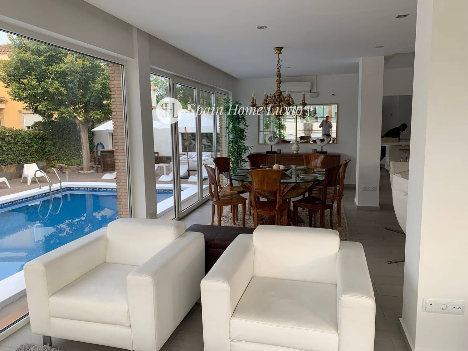 8 sypialnia Willa na sprzedaż w Betera z basenem garażem - 995 000 € (Ref: 9432732)