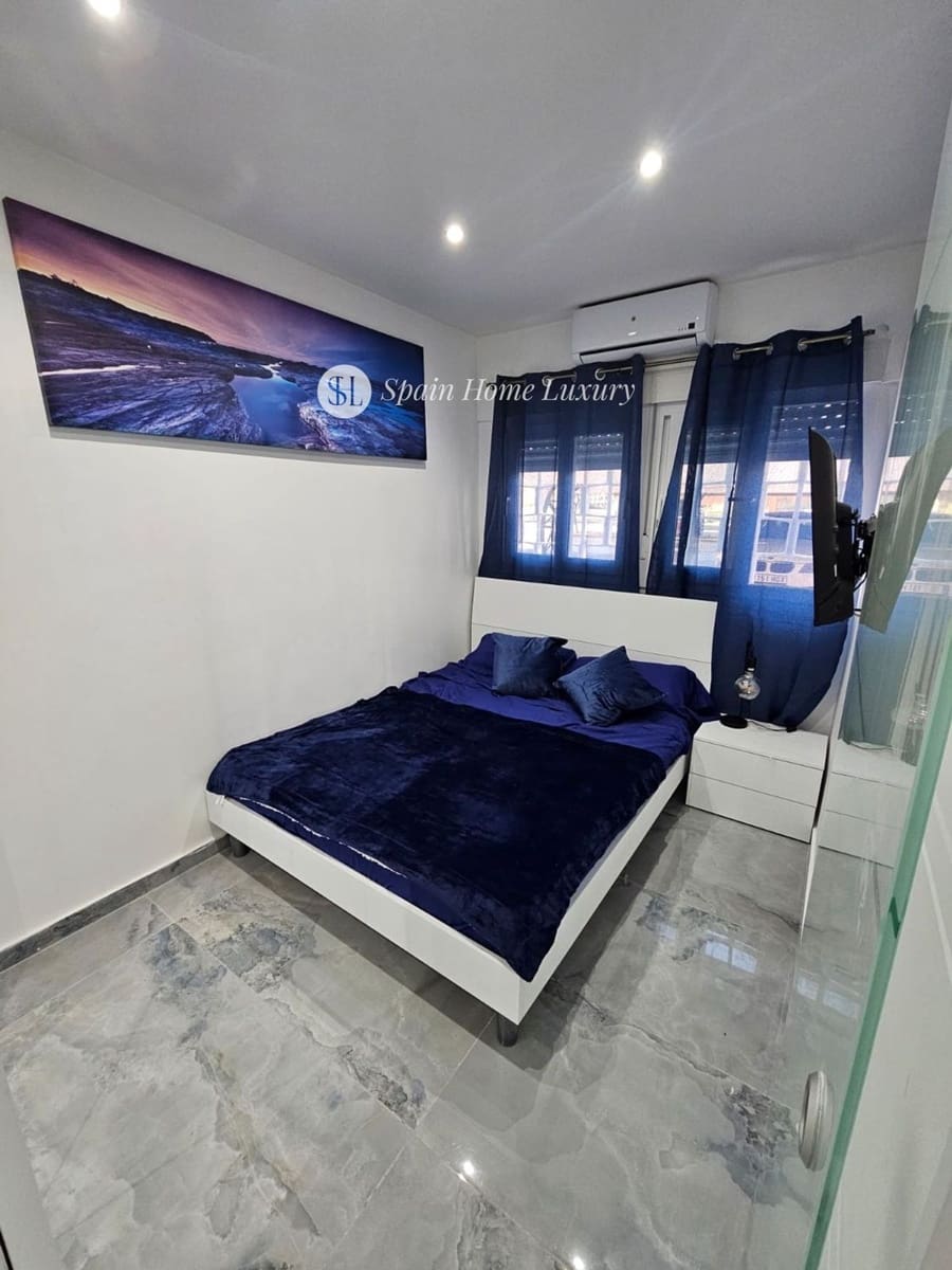 Penthouse à vendre à Benidorm avec piscine - 169 999 € (Ref: 9439008)