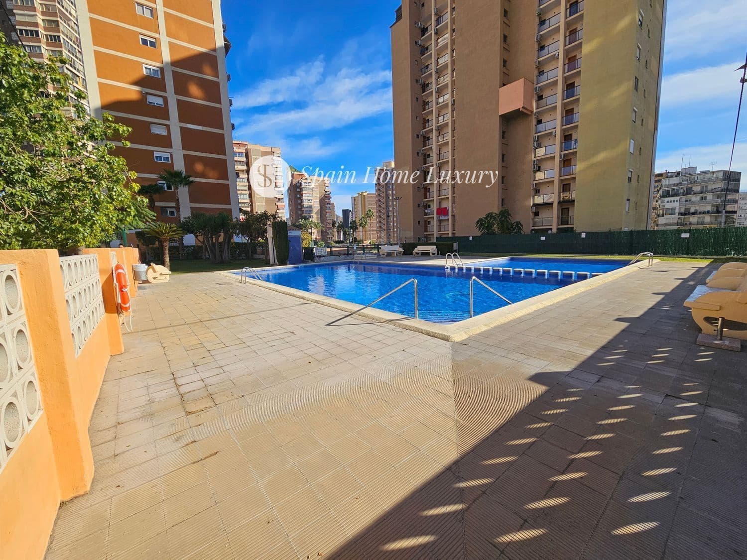 Penthouse à vendre à Benidorm avec piscine - 169 999 € (Ref: 9439008)