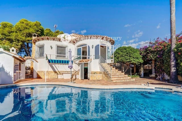 2 soveværelse Villa til salg i Calpe / Calp med swimmingpool garage - € 448.000 (Ref: 9446912)