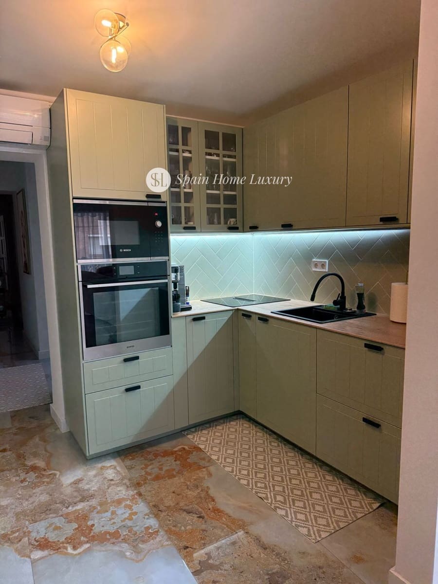 3 soveværelse Lejlighed til salg i Benidorm - € 370.000 (Ref: 9448607)