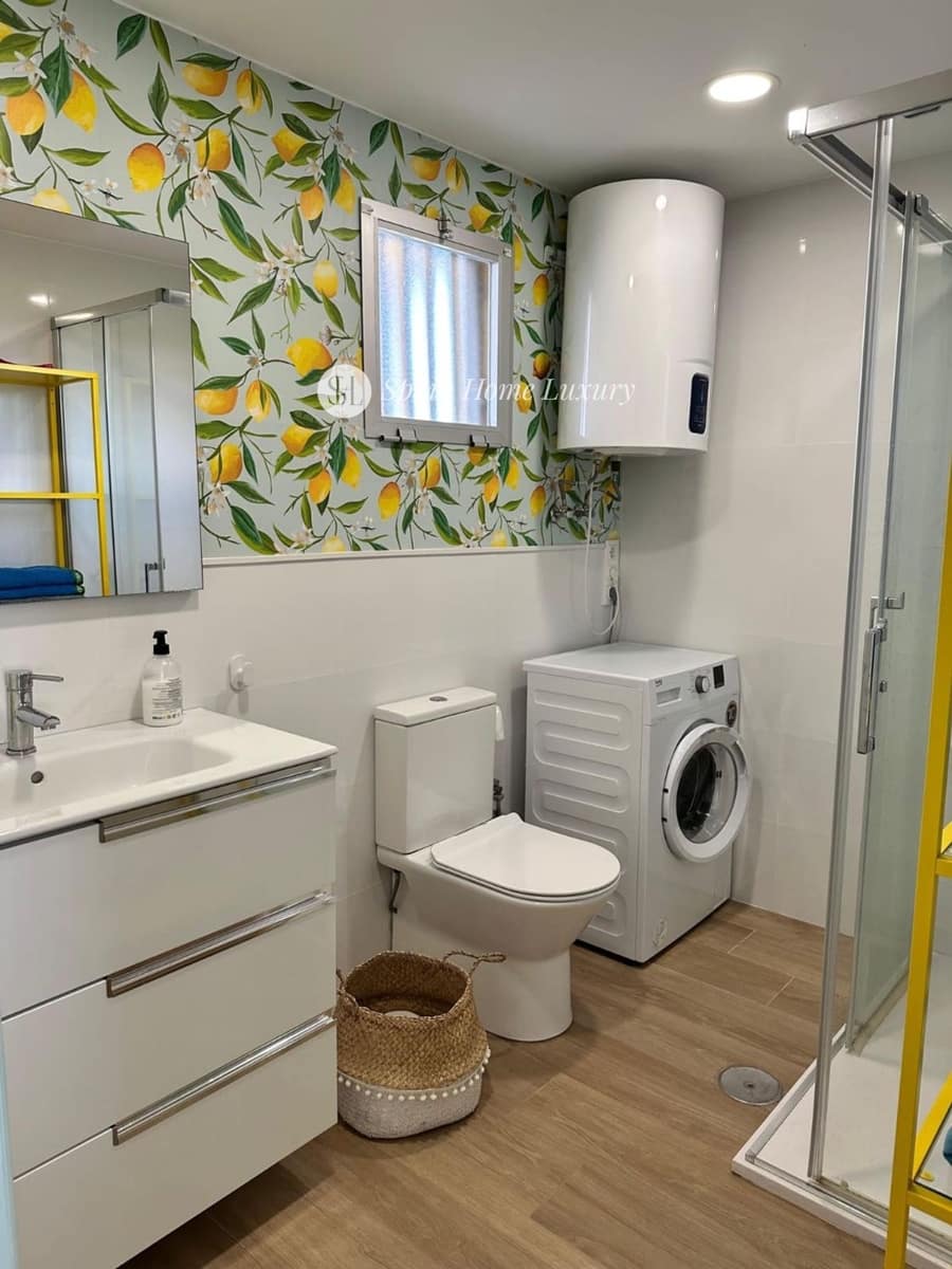 1 makuuhuone Asunto myytävänä paikassa La Villajoyosa / Vila Joiosa mukana uima-altaan 
autotalli - 175 000 € (Ref: 9450876)