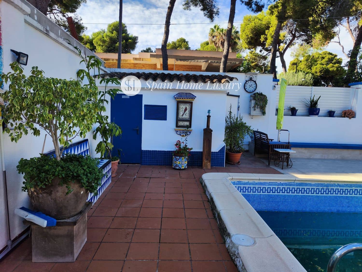 6 soverom Villa til salgs i Paterna med svømmebasseng garasje - € 777 000 (Ref: 9451513)