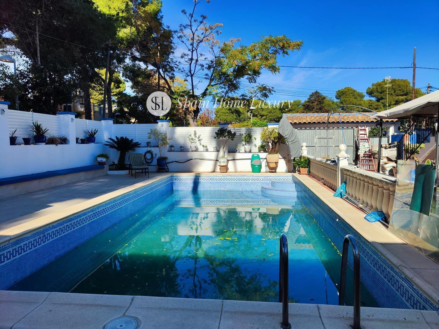 6 soverom Villa til salgs i Paterna med svømmebasseng garasje - € 777 000 (Ref: 9451513)