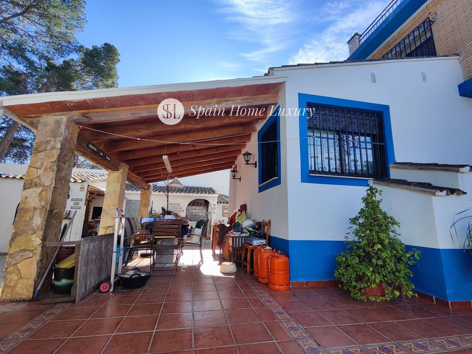 6 soverom Villa til salgs i Paterna med svømmebasseng garasje - € 777 000 (Ref: 9451513)