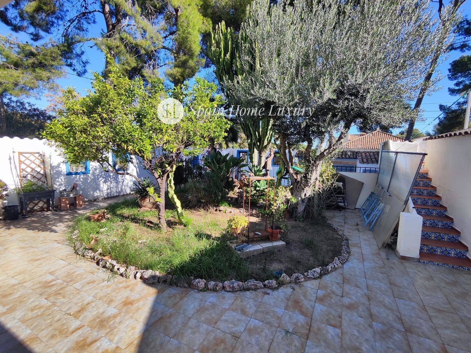 6 soverom Villa til salgs i Paterna med svømmebasseng garasje - € 777 000 (Ref: 9451513)