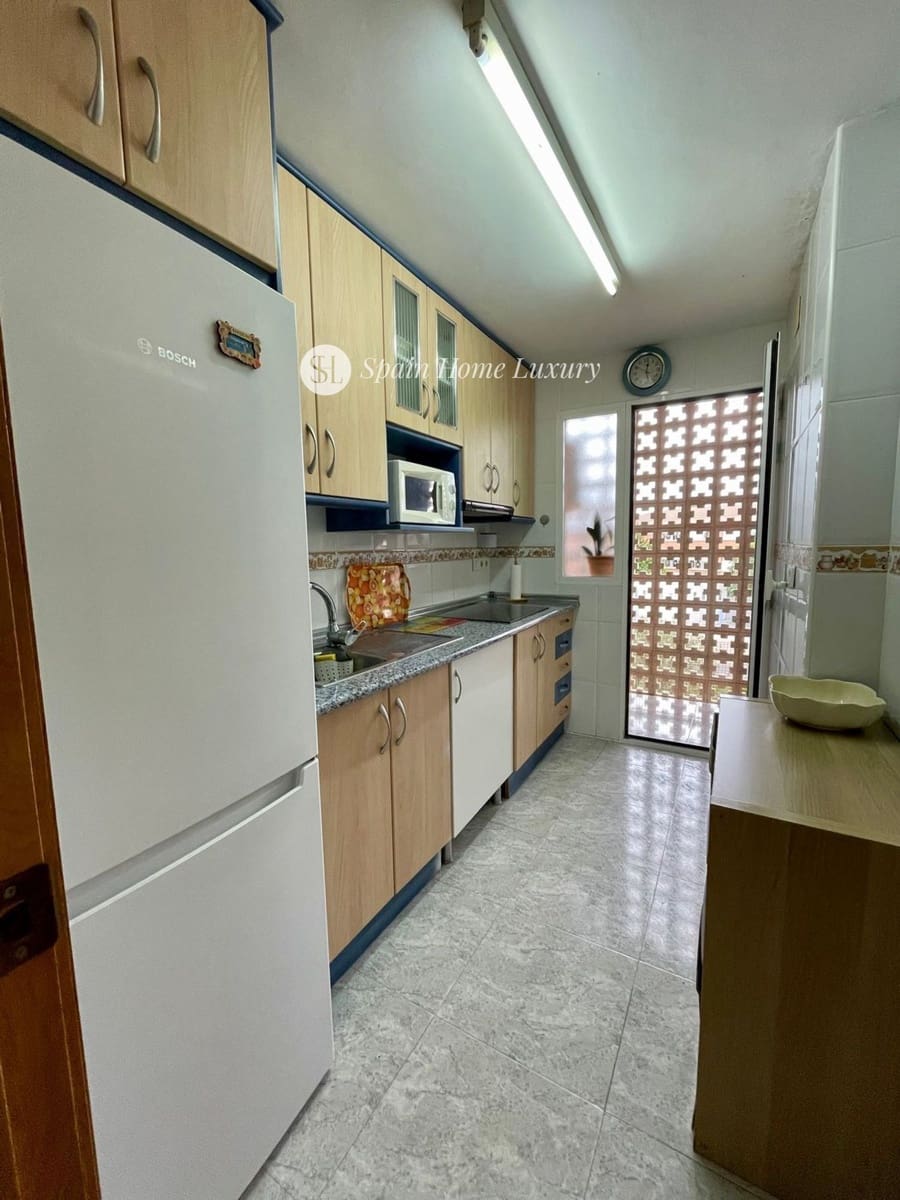 1 camera da letto Appartamento in vendita in Benidorm con piscina - 185.000 € (Rif: 9453425)