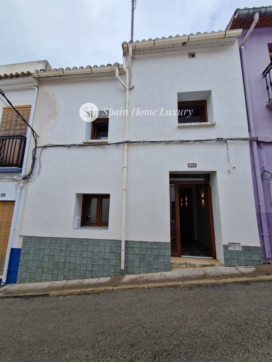 3 makuuhuone Huvila myytävänä paikassa Parcent - 148 000 € (Ref: 9453426)