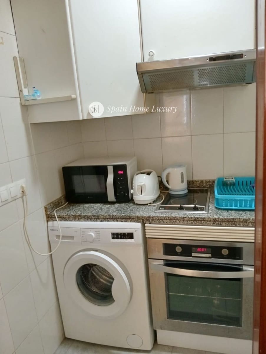 Piso de 1 habitación en Benidorm en venta - 177.000 € (Ref: 9453427)