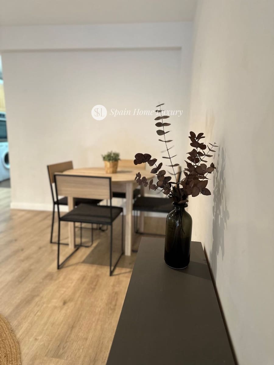 2 Zimmer Wohnung zu verkaufen in Paterna - 180.000 € (Ref: 9453428)