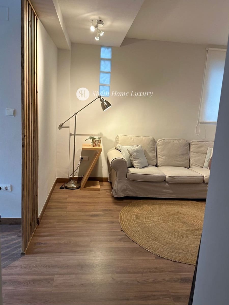 2 Zimmer Wohnung zu verkaufen in Paterna - 180.000 € (Ref: 9453428)