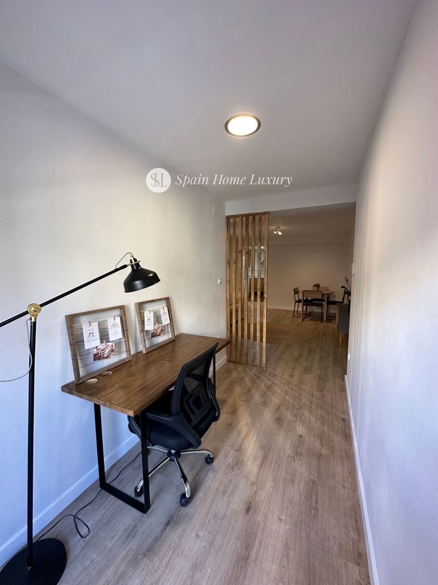 2 Zimmer Wohnung zu verkaufen in Paterna - 180.000 € (Ref: 9453428)