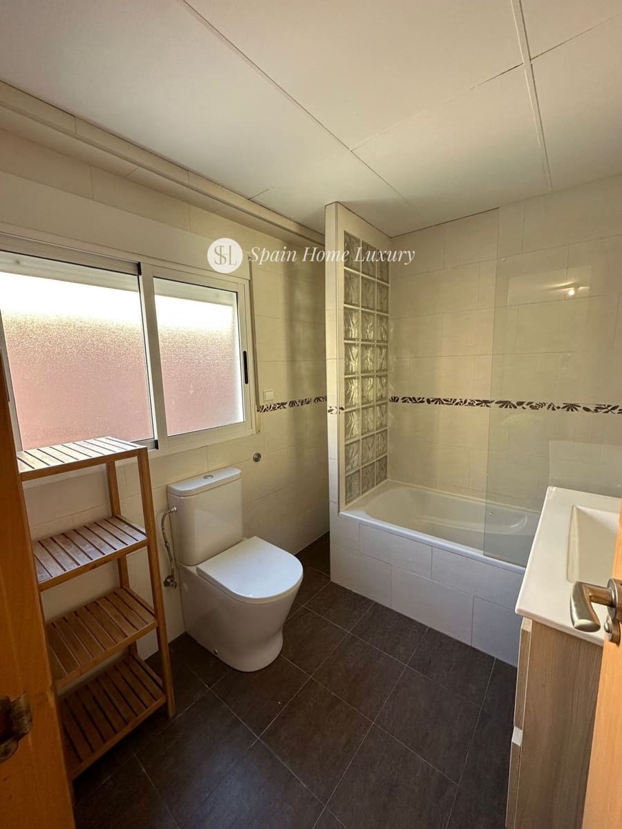 2 Zimmer Wohnung zu verkaufen in Paterna - 180.000 € (Ref: 9453428)