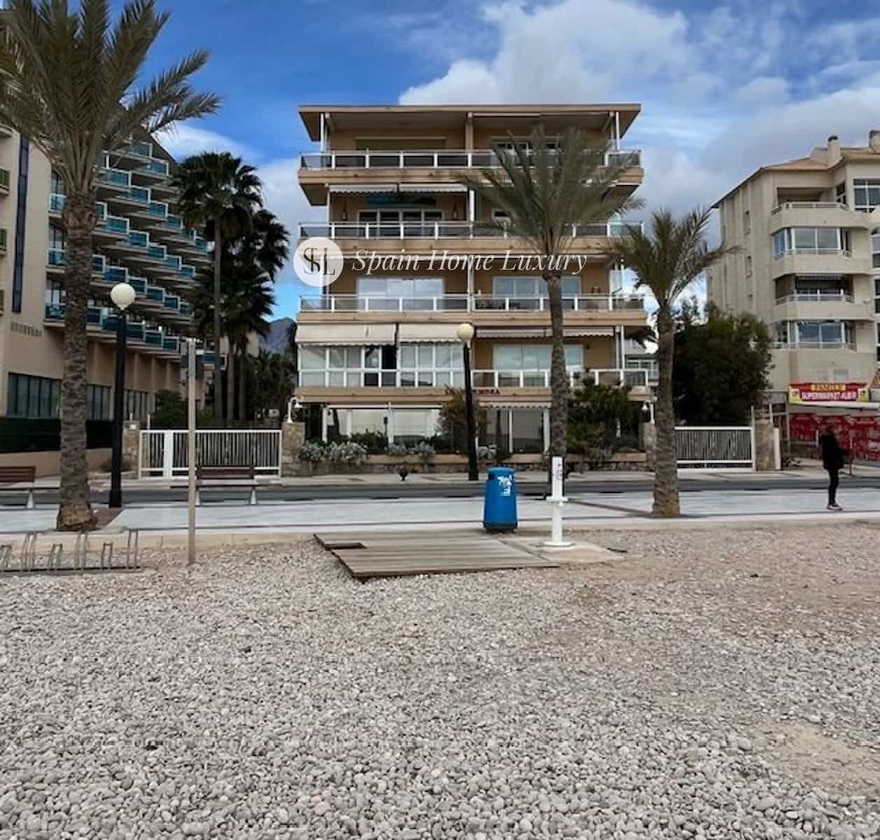 2 quarto Apartamento para venda em Alfaz del Pi / L'Alfas del Pi com garagem - 608 000 € (Ref: 9453541)