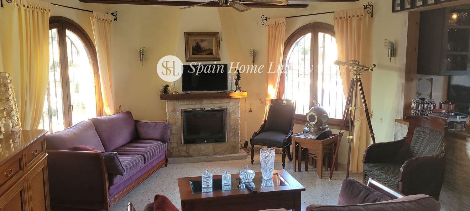 3 quarto Moradia para venda em Benissa com piscina - 477 000 € (Ref: 9465129)