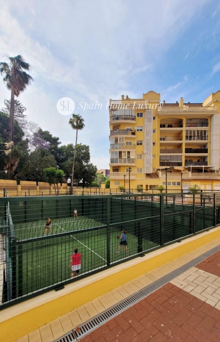 2 Zimmer Penthouse zu vermieten in Denia mit Pool Garage - 1.150 € (Ref: 9468215)
