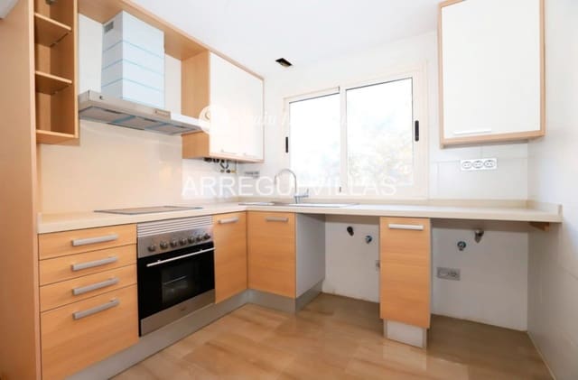 Ático de 2 habitaciones en Dénia en alquiler con piscina garaje - 1.150 € (Ref: 9468215)