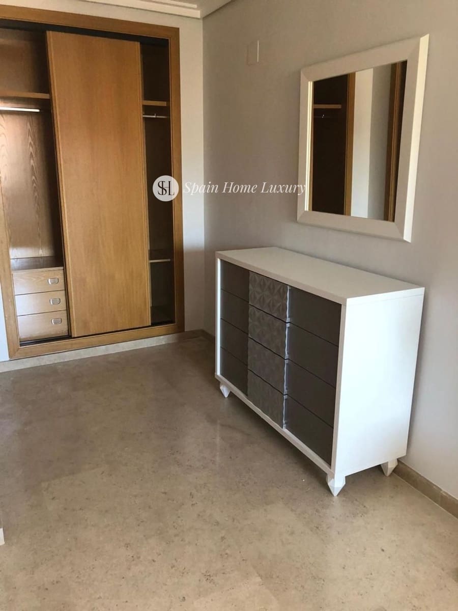 2 slaapkamer Flat te koop in Denia met garage - € 385.000 (Ref: 9478999)