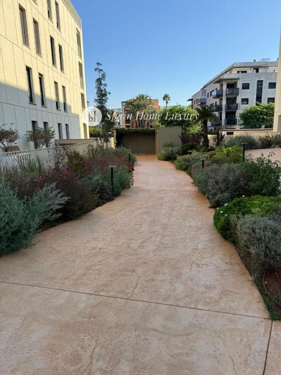 2 bedroom Flat for sale in Denia with pool garage - € 498,000 (Ref: 9480735)