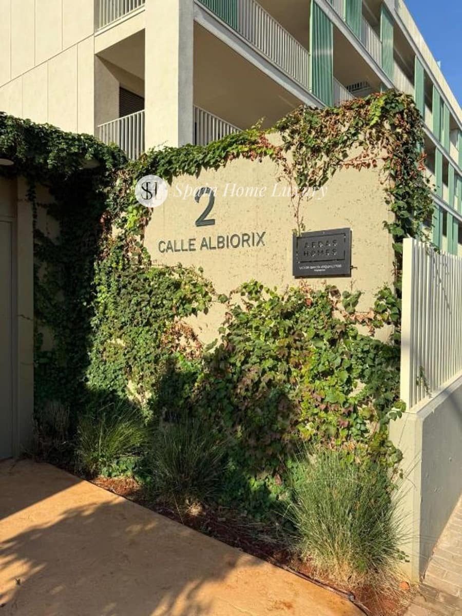 2 bedroom Flat for sale in Denia with pool garage - € 498,000 (Ref: 9480735)