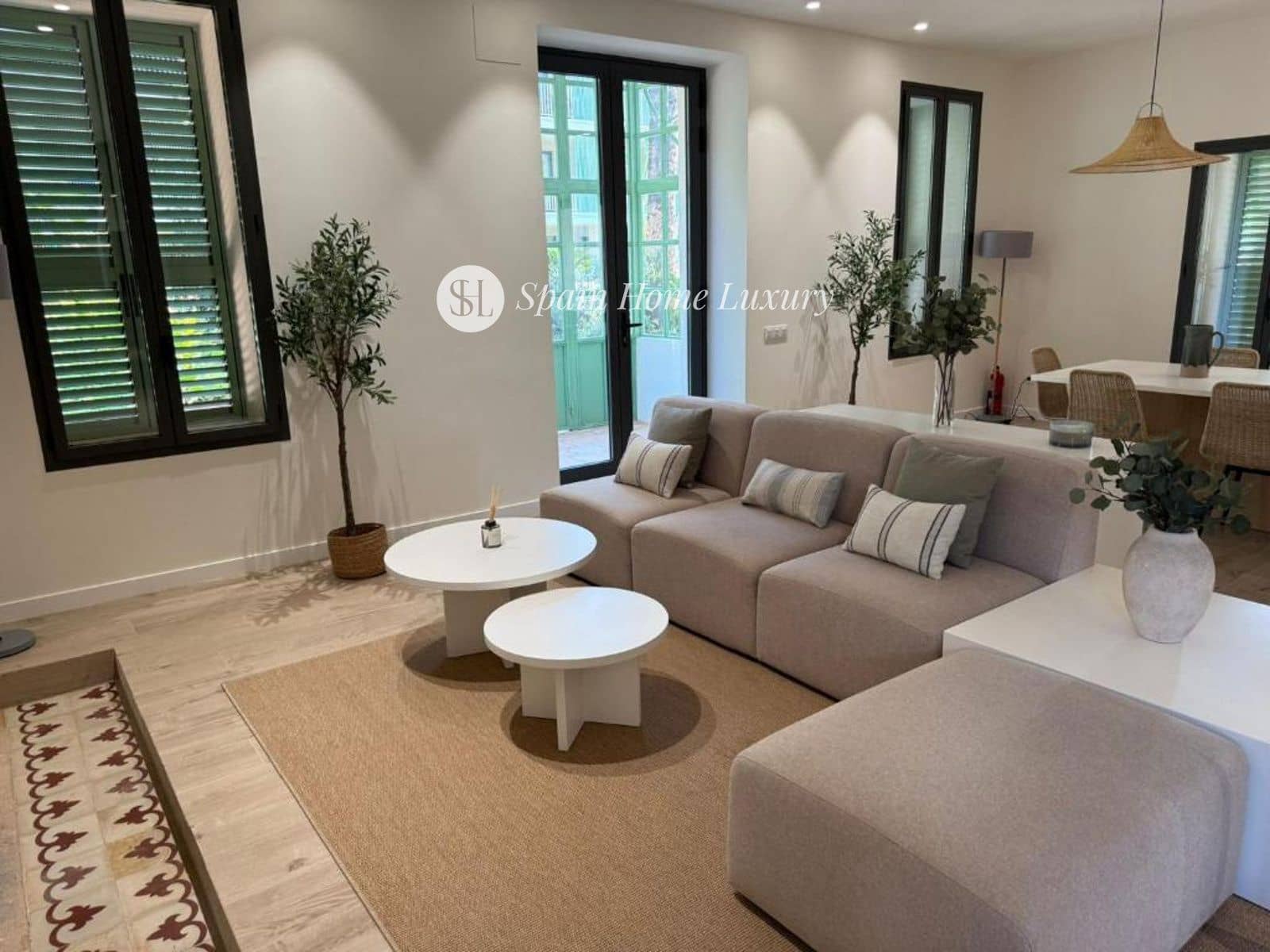 2 bedroom Flat for sale in Denia with pool garage - € 498,000 (Ref: 9480735)