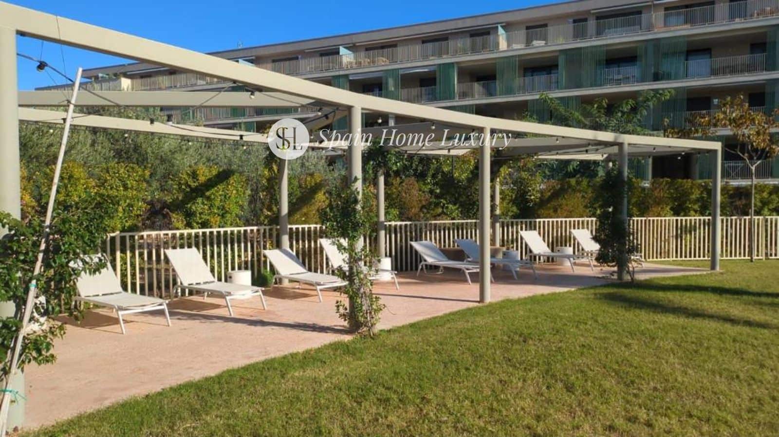 2 bedroom Flat for sale in Denia with pool garage - € 498,000 (Ref: 9480735)