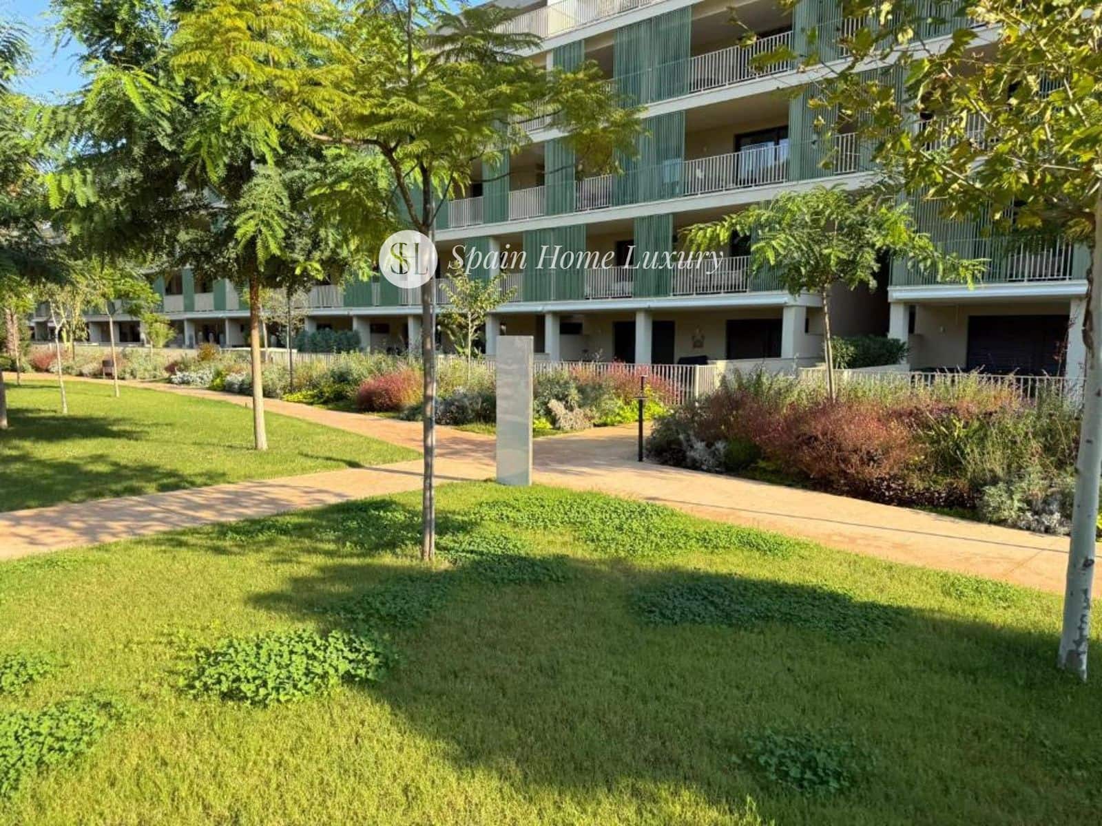 2 bedroom Flat for sale in Denia with pool garage - € 498,000 (Ref: 9480735)