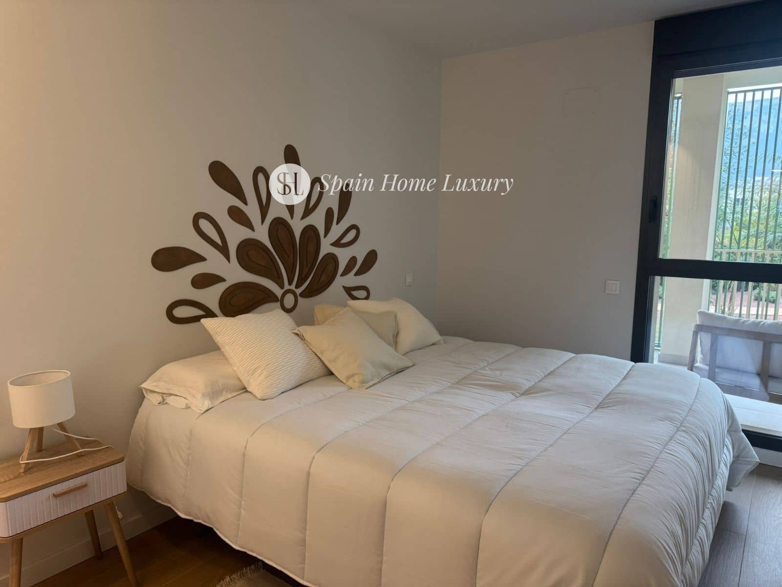 2 slaapkamer Flat te koop in Denia met zwembad garage - € 498.000 (Ref: 9480735)