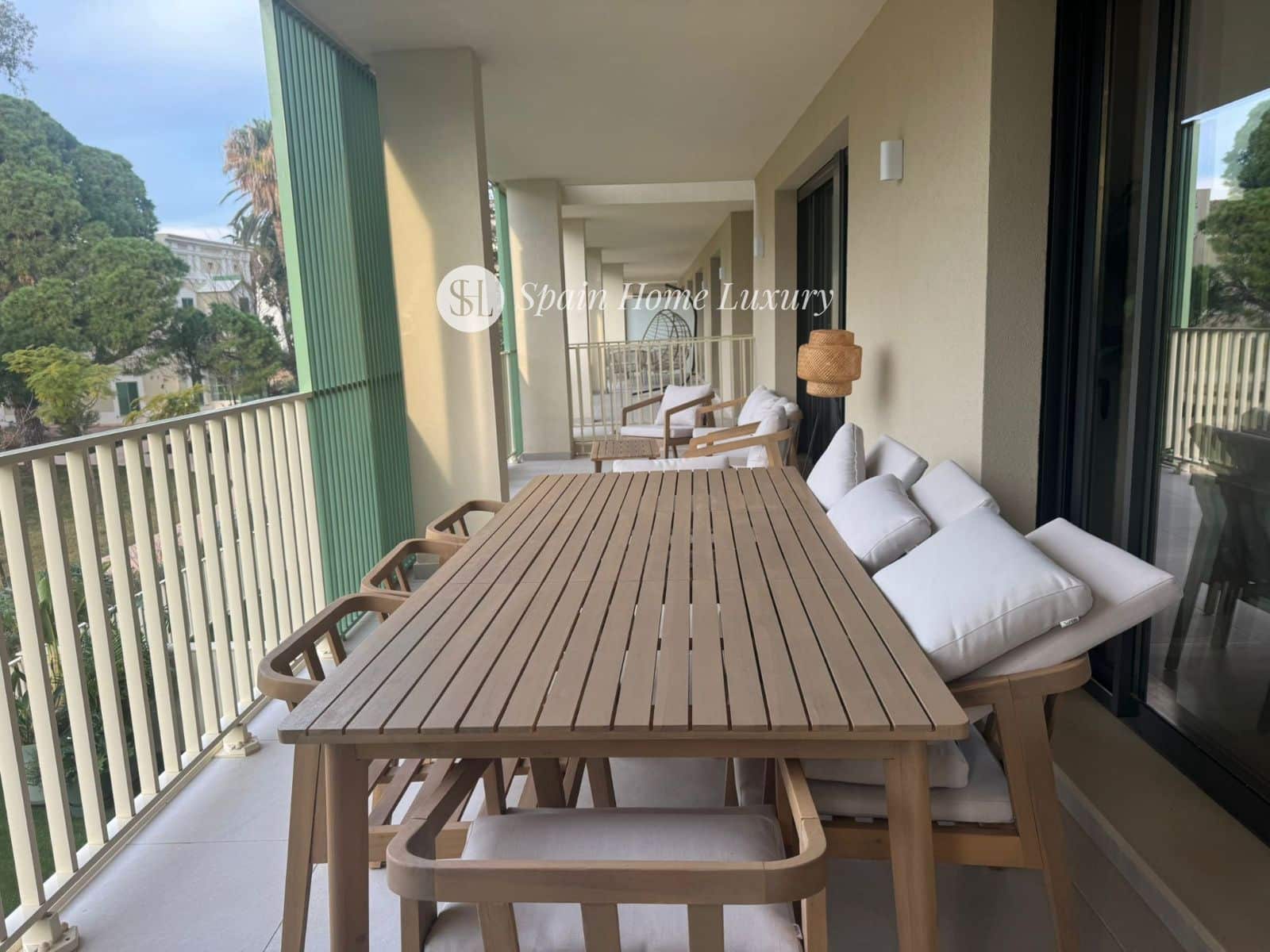 2 slaapkamer Flat te koop in Denia met zwembad garage - € 498.000 (Ref: 9480735)